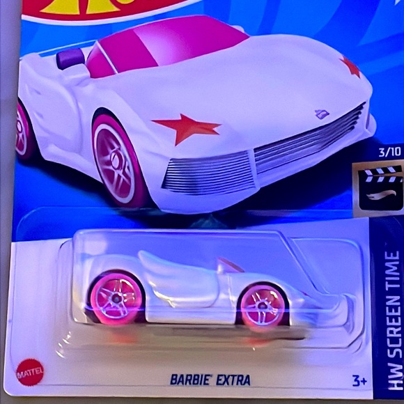 Barbie Extra - Picture 1 of 11